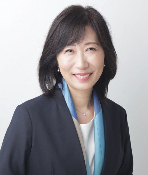 上原　千華子