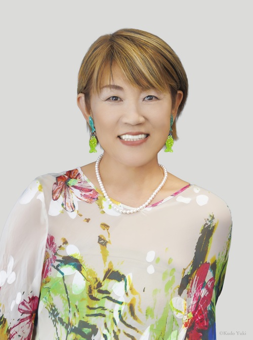 山田　邦子