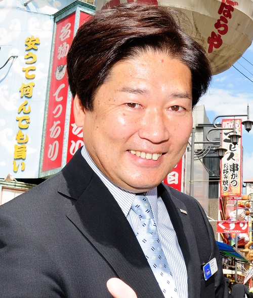 平田　進也